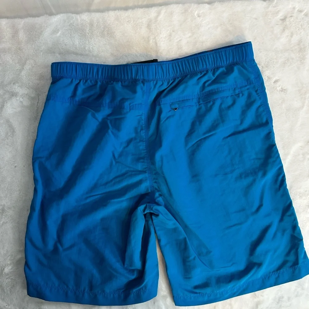 The North Face Blue Hiking Shorts Mens M Nylon Outdoor Belted